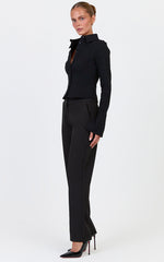 Zareena Top - Button Down Collar Shirt in Black